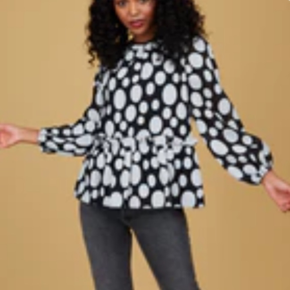 Women's Black and White Polka Dot Top